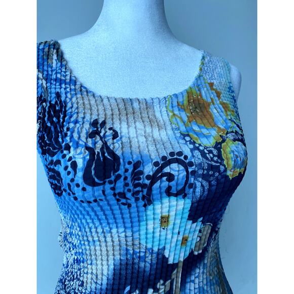 Blue Multicolor Floral Nicola Petite Y2k Sleeveless Scoop Neck Tank Top Indie - Picture 2 of 4